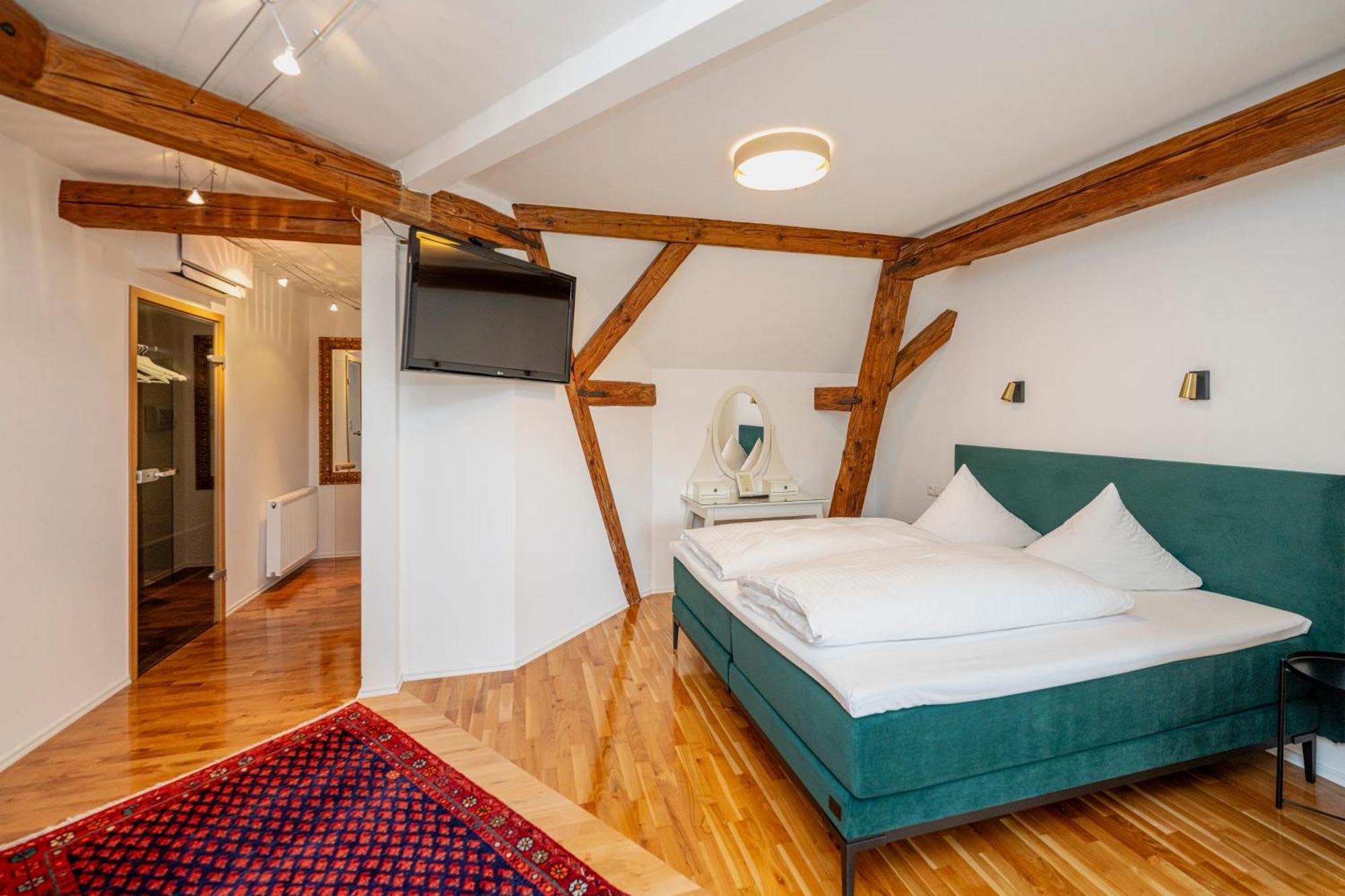 Georgi Schloss - Boutique Hotel Ehrenhausen Buitenkant foto