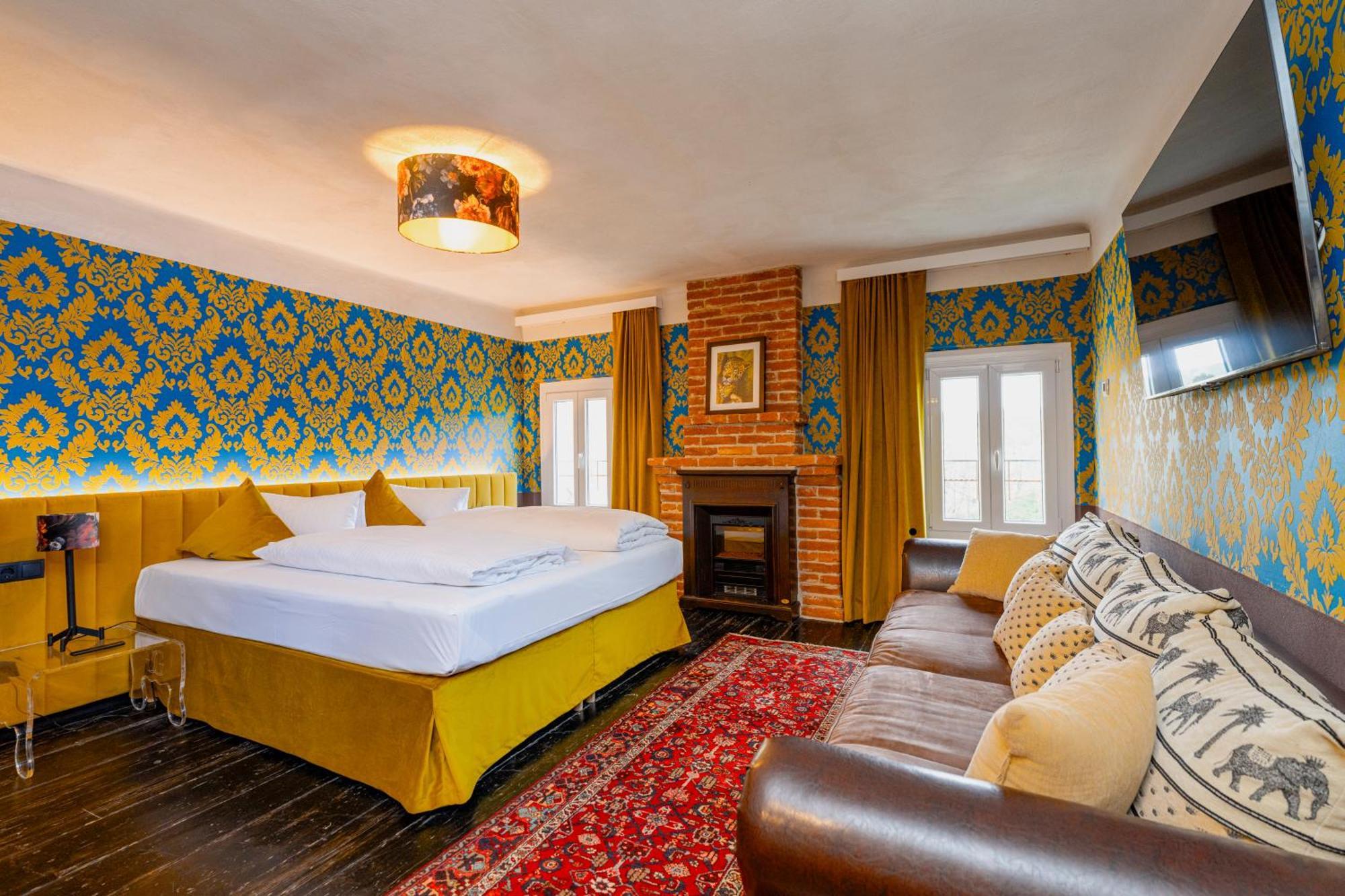 Georgi Schloss - Boutique Hotel Ehrenhausen Buitenkant foto