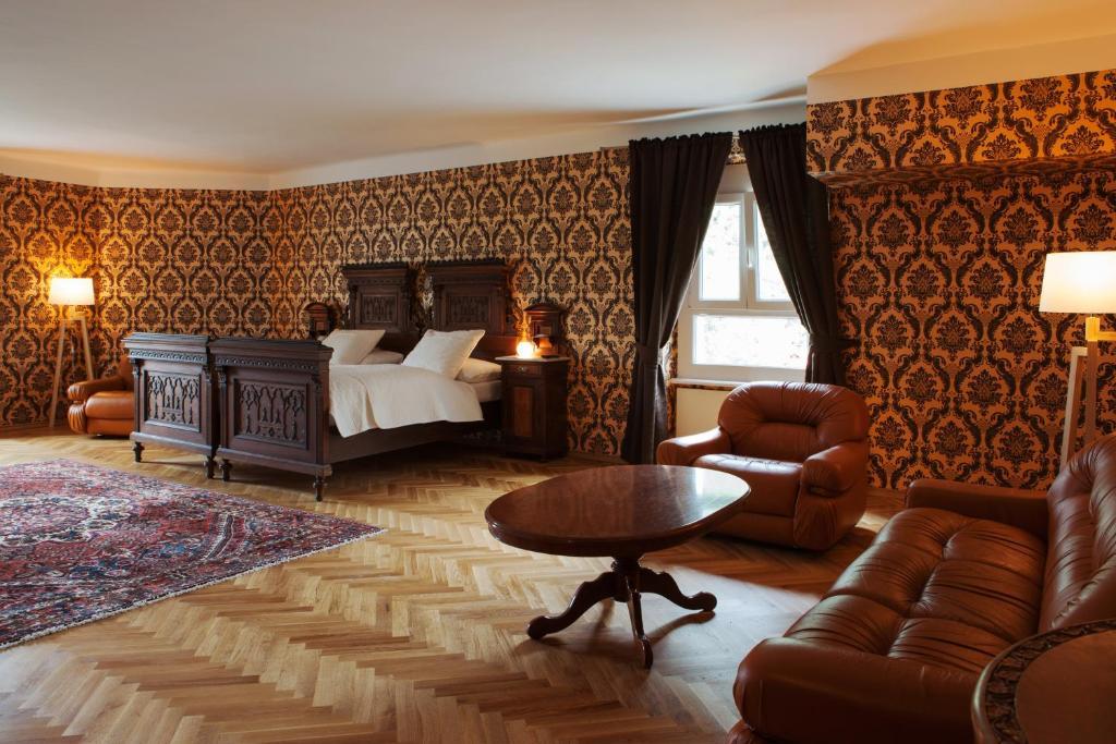 Georgi Schloss - Boutique Hotel Ehrenhausen Kamer foto